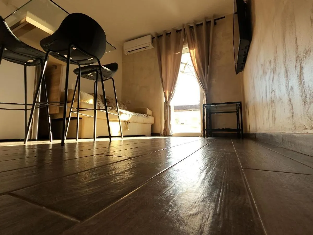 Apartment Natalia Valbandon