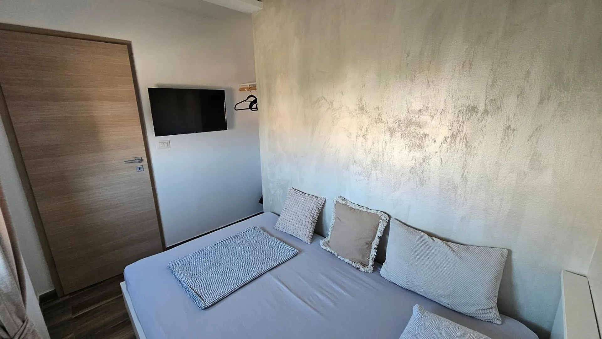 Apartment Natalia Valbandon